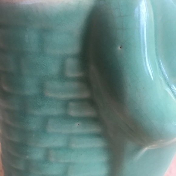 Vintage Little Boy Green Ceramic Planter or Small Vase. Measures 8.5”x4”x3”. - Picture 12 of 17